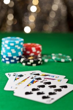 Live dealer shaking dice dome setup